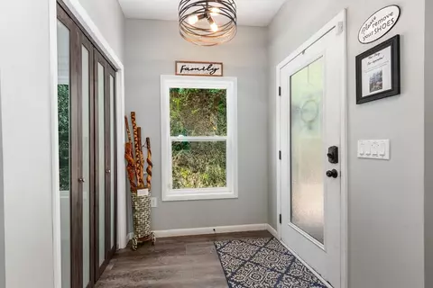 Entry Way - 515 Jasmine Dr, Marble, NC 28905 photo 2 of 8