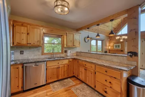 Kitchen - 249 Buck Ridge Dr, Murphy, NC 28906 photo 3 of 5
