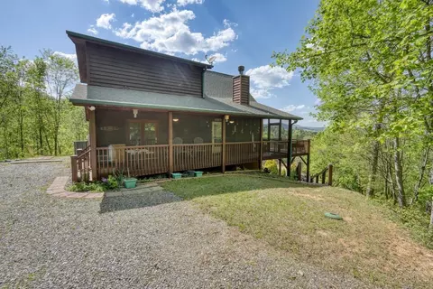 Exterior - 249 Buck Ridge Dr, Murphy, NC 28906 photo 3 of 15