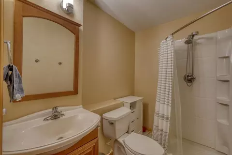 Bath - 249 Buck Ridge Dr, Murphy, NC 28906 photo 4 of 4