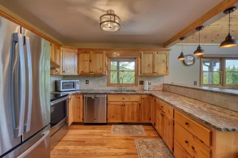 Kitchen - 249 Buck Ridge Dr, Murphy, NC 28906 photo 2 of 5