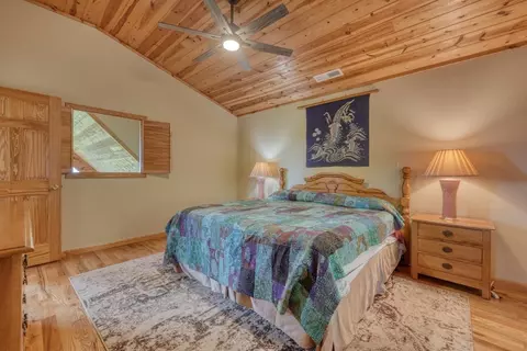 Bedroom - 249 Buck Ridge Dr, Murphy, NC 28906 photo 6 of 8