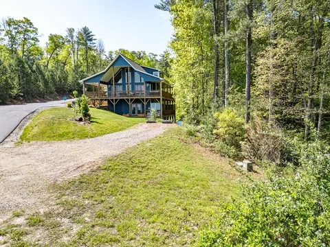 Exterior - 604 Point Overlook Trl, Murphy, NC 28906 photo 19 of 24