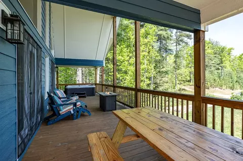 Exterior - 604 Point Overlook Trl, Murphy, NC 28906 photo 7 of 24