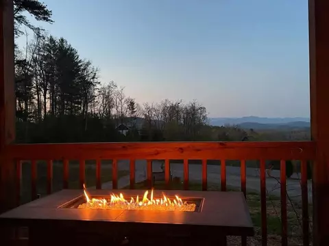 Exterior - 604 Point Overlook Trl, Murphy, NC 28906 photo 20 of 24