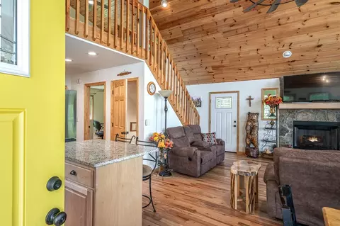 Entry Way - 604 Point Overlook Trl, Murphy, NC 28906 photo 1 of 2