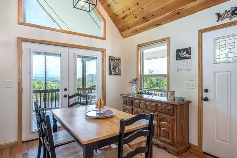 Dining - 604 Point Overlook Trl, Murphy, NC 28906 photo 1 of 1