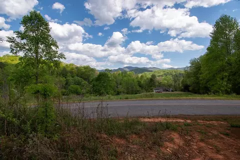 Undisclosed, Hayesville, NC 28904
