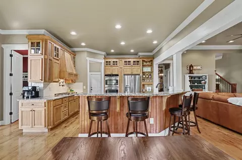 Kitchen - 41 Elm Ct, Murphy, NC 28906 photo 4 of 8