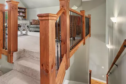 Entry Way - 41 Elm Ct, Murphy, NC 28906 photo 5 of 7