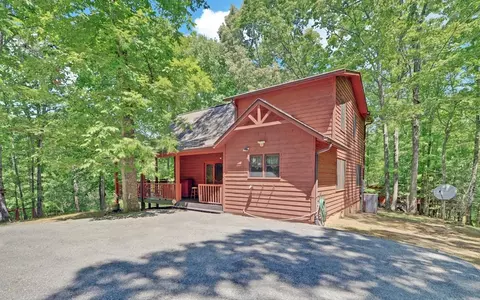 Exterior - 164 Dew Drop Ln, Murphy, NC 28906 photo 12 of 16