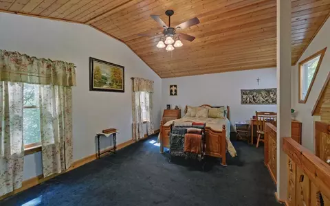 Bedroom - 164 Dew Drop Ln, Murphy, NC 28906 photo 3 of 8