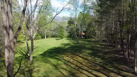 Exterior - 8158 Beaver Dam Rd, Murphy, NC 28906 photo 3 of 11