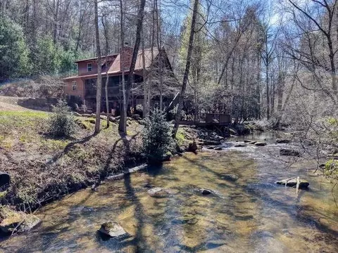 277 Virginia Ln, Murphy, NC 28906