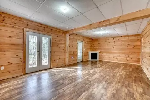 Living - 12192 W Us 64, Murphy, NC 28906 photo 11 of 11