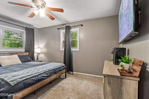 Bedroom - 1214 Marrestop Rd, Murphy, NC 28906 photo 3 of 8