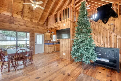 Dining - 340 Mountain Top Dr, Murphy, NC 28906 photo 1 of 3