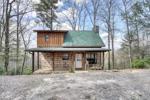 Exterior - 340 Mountain Top Dr, Murphy, NC 28906 photo 1 of 9