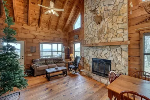 Living - 340 Mountain Top Dr, Murphy, NC 28906 photo 1 of 2