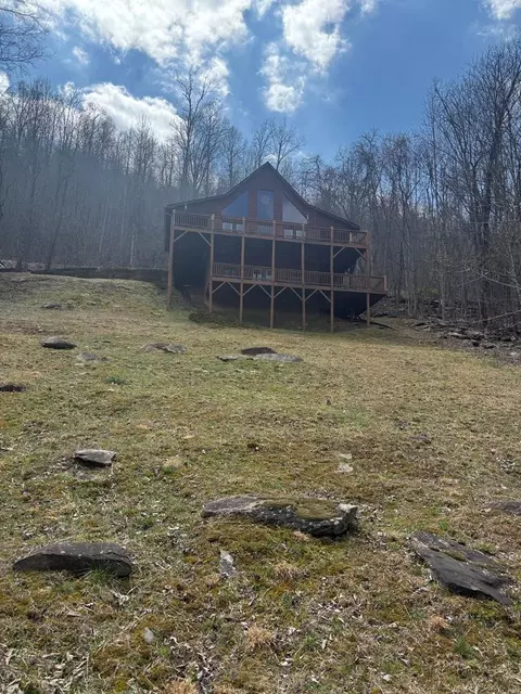 380 Buck Ridge Dr, Murphy, NC 28906