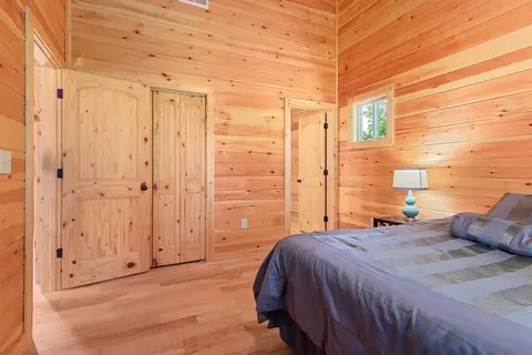 Bedroom - 284 Deerfield Dr, Murphy, NC 28906 photo 2 of 6