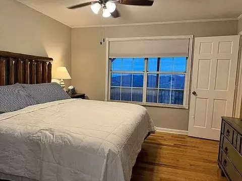 Bedroom - 7 Lakeview Dr, Hayesville, NC 28904 photo 2 of 3