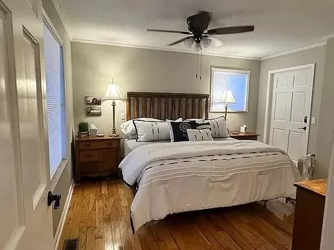Bedroom - 7 Lakeview Dr, Hayesville, NC 28904 photo 1 of 3