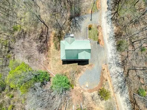 View/Area - 520 Sahkanaga Dr, Murphy, NC 28906 photo 4 of 9