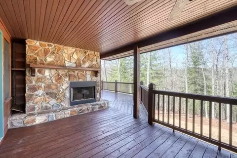 Exterior - 125 Ford Ln, Murphy, NC 28906 photo 7 of 9