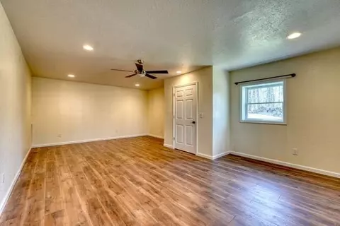 Living - 125 Ford Ln, Murphy, NC 28906 photo 16 of 16