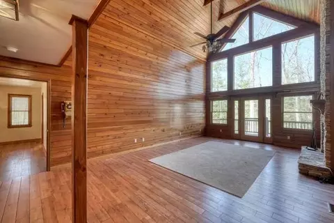 Living - 125 Ford Ln, Murphy, NC 28906 photo 1 of 16