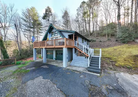 68 Mountain Dr, Robbinsville, NC 28771