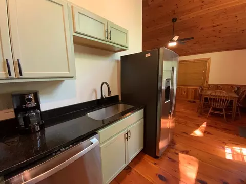 Kitchen - 433 Damons Trl, Murphy, NC 28906 photo 2 of 2