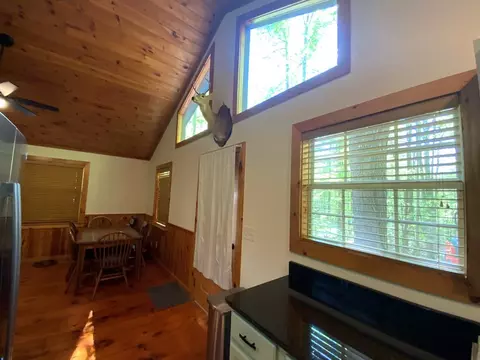 Dining - 433 Damons Trl, Murphy, NC 28906 photo 1 of 1