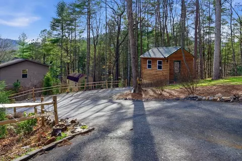 Exterior - 109 Artemis Dr, Murphy, NC 28906 photo 1 of 6