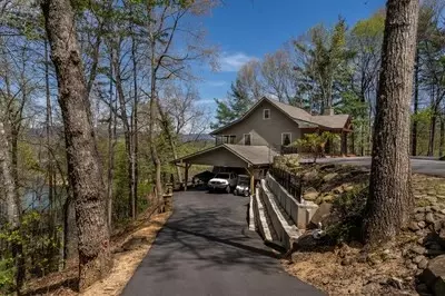 Exterior - 1227 Village Rd, Murphy, NC 28906 photo 11 of 14