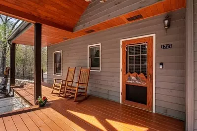 Exterior - 1227 Village Rd, Murphy, NC 28906 photo 2 of 14
