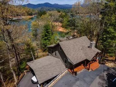 1227 Village Rd, Murphy, NC 28906