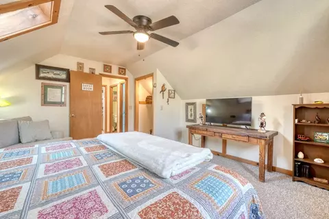 Bedroom - 520 Farmer Dr, Murphy, NC 28906 photo 4 of 14
