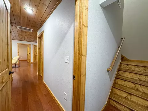 Entry Way - 73 Oak Branch Dr, Murphy, NC 28906 photo 7 of 11