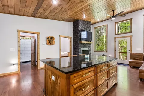 Kitchen - 73 Oak Branch Dr, Murphy, NC 28906 photo 6 of 6