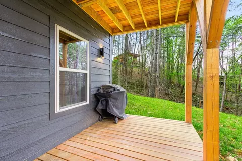 Exterior - 73 Oak Branch Dr, Murphy, NC 28906 photo 13 of 14