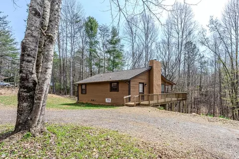 70 Beaver Ridge Trl, Murphy, NC 28906
