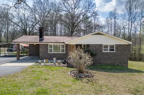 Exterior - 1266 Ford Rd, Warne, NC 28909 photo 6 of 11