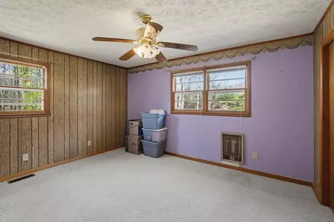 Bedroom - 1266 Ford Rd, Warne, NC 28909 photo 4 of 10