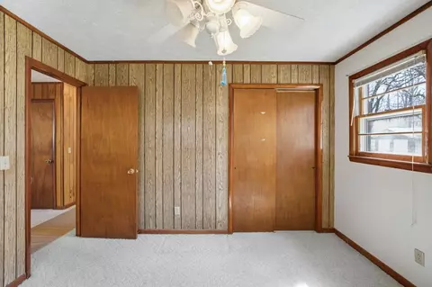 Bedroom - 1266 Ford Rd, Warne, NC 28909 photo 5 of 10