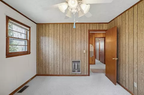 Bedroom - 1266 Ford Rd, Warne, NC 28909 photo 6 of 10