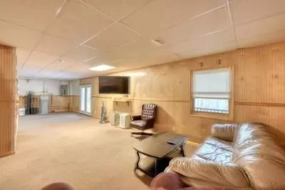 Living - 694 Hilltop Rd, Murphy, NC 28906 photo 3 of 3