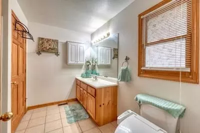 Bath - 694 Hilltop Rd, Murphy, NC 28906 photo 1 of 5