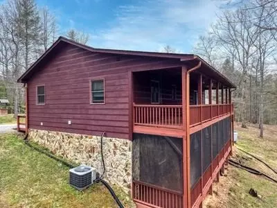 Exterior - 694 Hilltop Rd, Murphy, NC 28906 photo 13 of 17